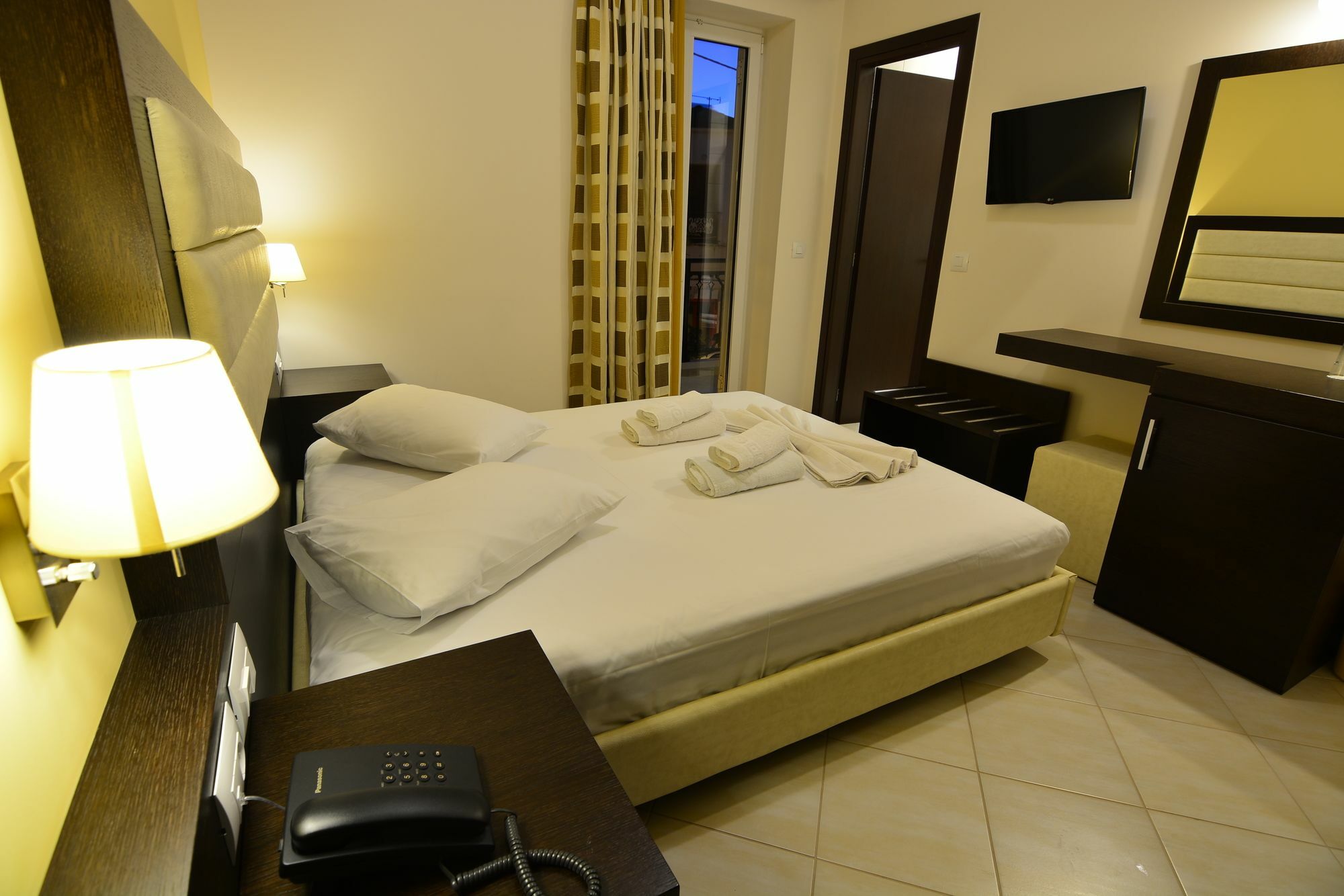 Hotel Kyani Akti غزيلوكاسترون المظهر الخارجي الصورة